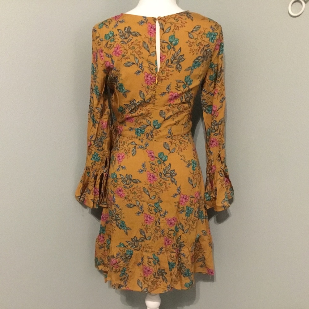 🌷Floral Long Sleeve Faux Wrap Dress - Picture 7 of 8